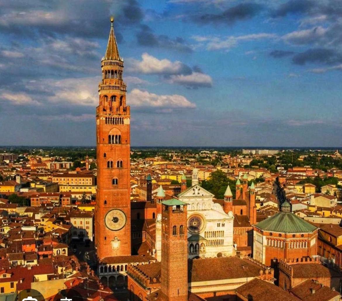 Apartamento Via Brescia Cremona Exterior foto